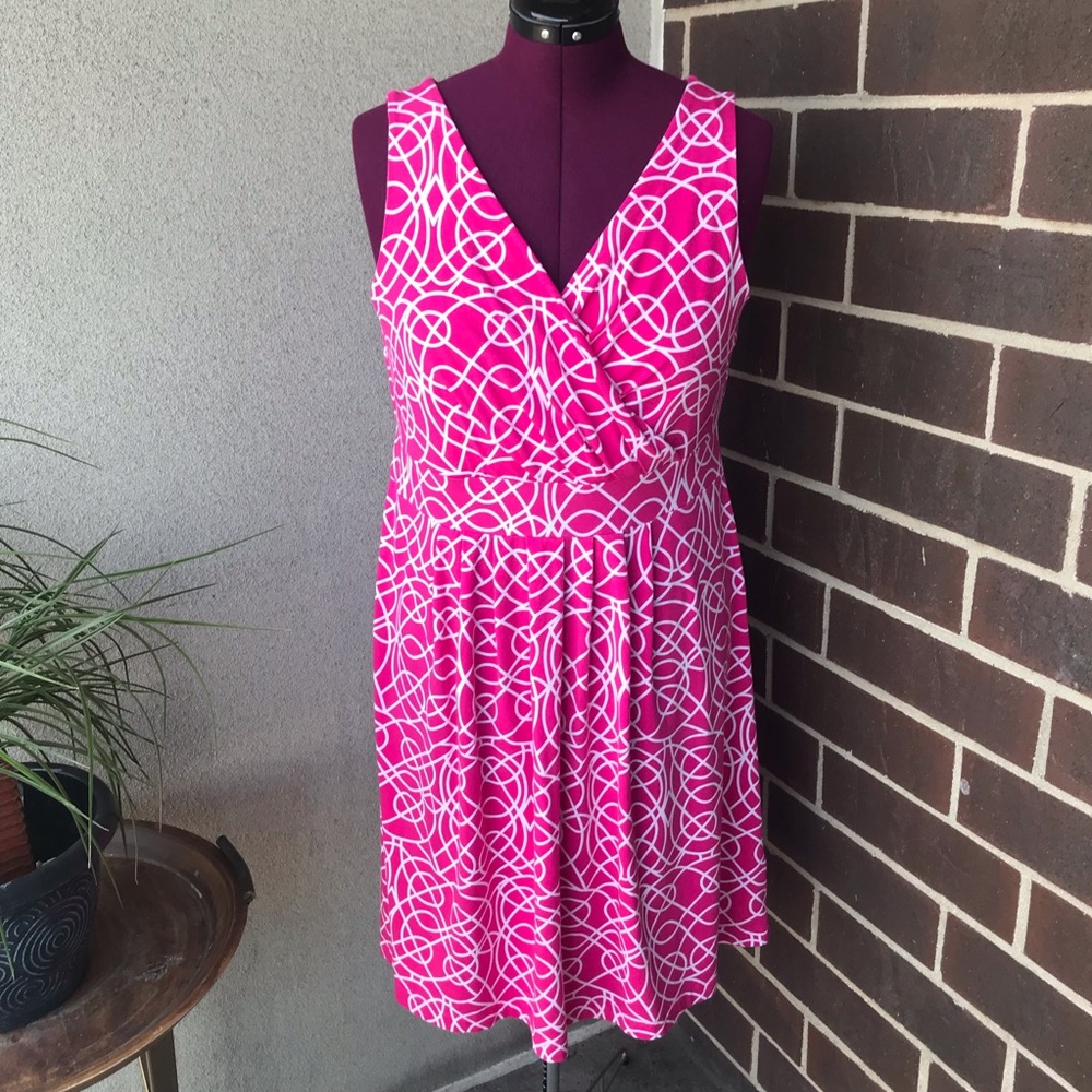 Land’s End fit and flare dress sleeveless v-neck